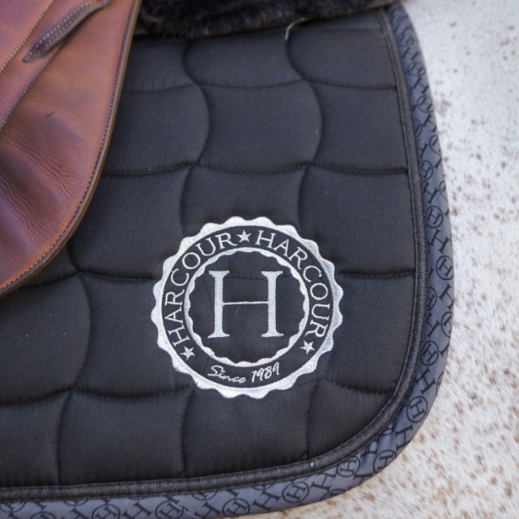 HENRY equestrian - Harcour - Σετ υπόσαγμα Spice και σκουφάκι Feeling black